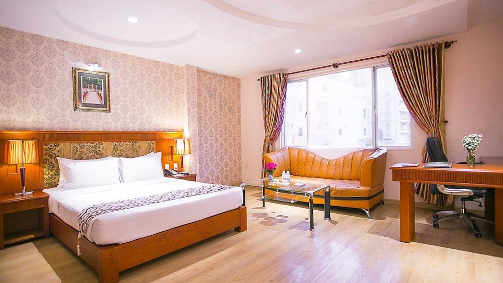Sky Gem Hotel - Ben Thanh Ho Chi Minh Zewnętrze zdjęcie