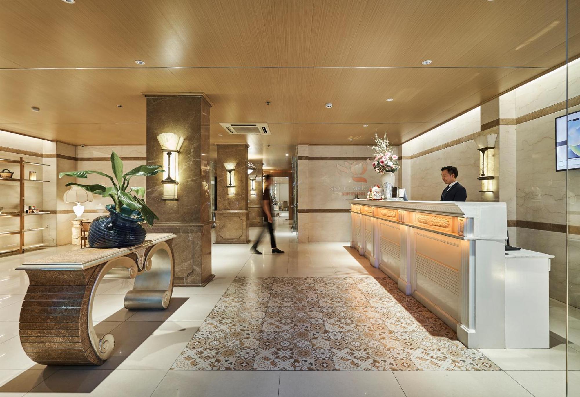 Sky Gem Hotel - Ben Thanh Ho Chi Minh Zewnętrze zdjęcie