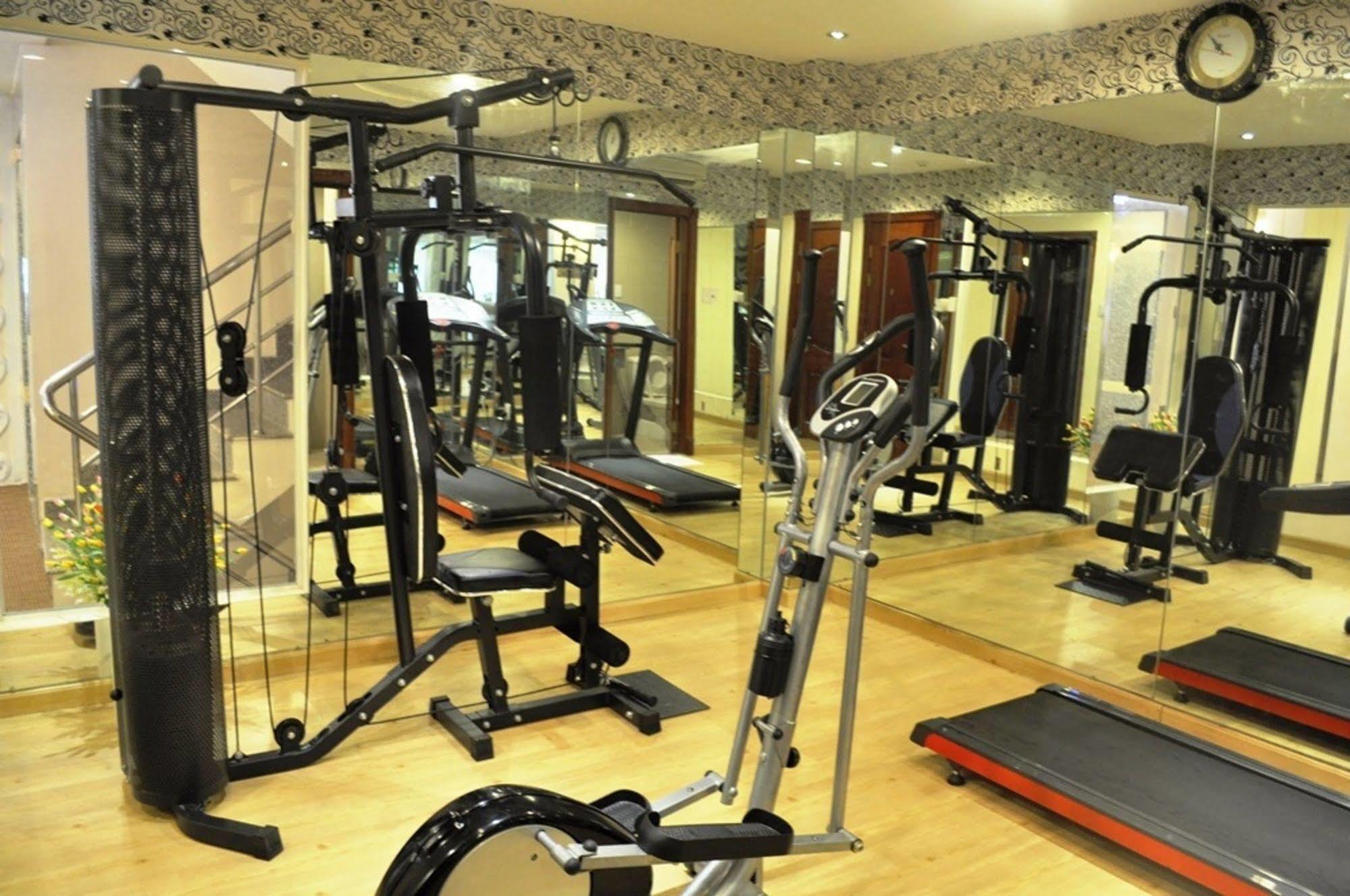 Sky Gem Hotel - Ben Thanh Ho Chi Minh Zewnętrze zdjęcie